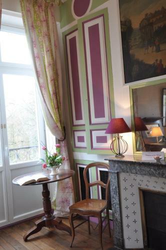 Bed & Breakfast Le Chateau De La Vierge