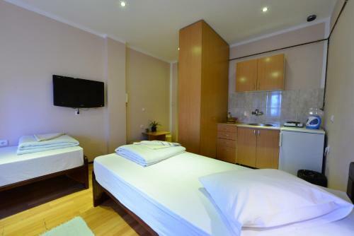Apartments & Accommodation Stojic