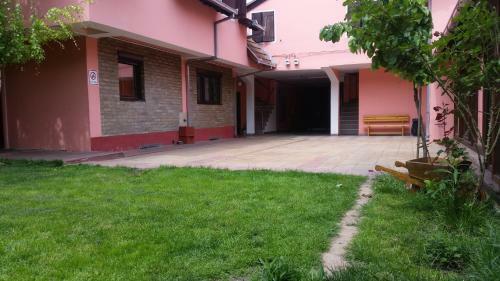 Apartments & Accommodation Stojic