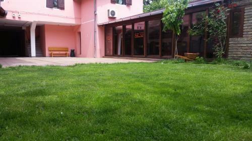 Apartments & Accommodation Stojic