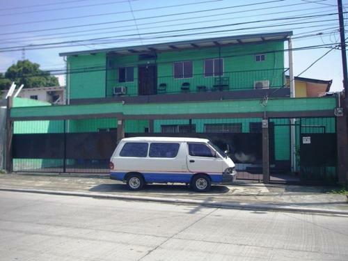 Hostal Guesthouse Dos Molinos B&B