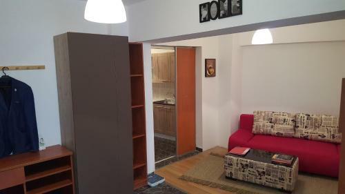 Sunny Old Town Apartments