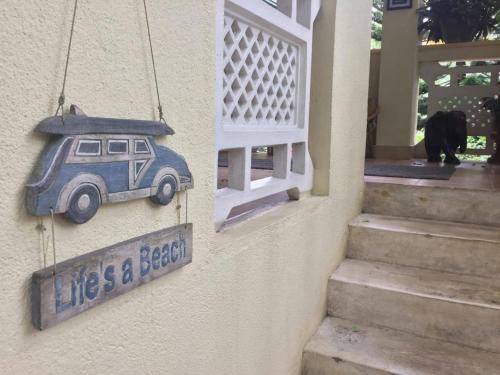 Hostal Palm Grove