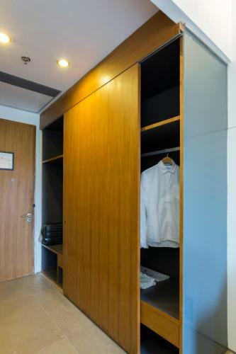 Mana Hotels