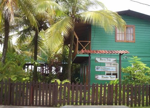 Hostal Bocas Inn