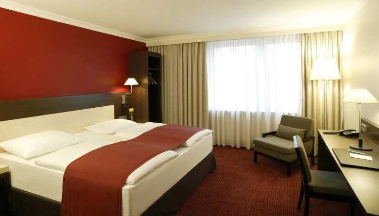 Hotel NH Hamburg Mitte