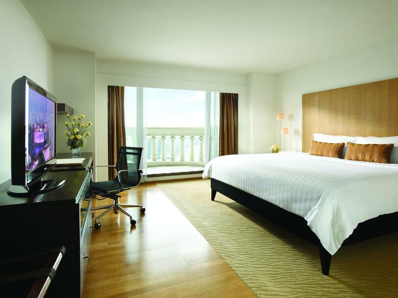 Hotel Lebua At State Tower
