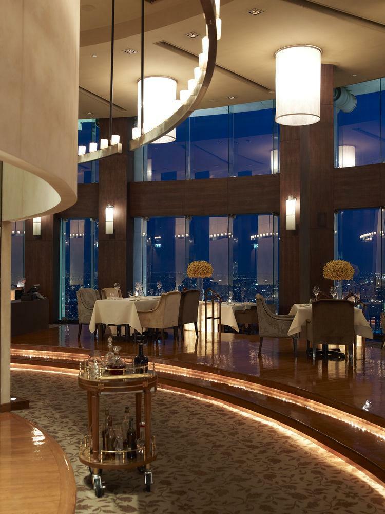 Hotel Lebua At State Tower