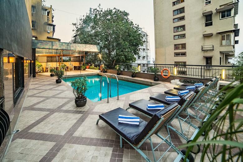 Hotel Fariyas