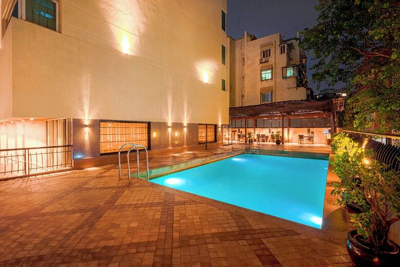 Hotel Fariyas