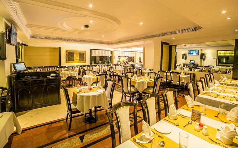 Hotel Fariyas
