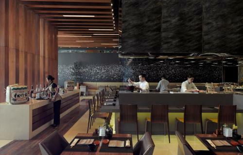 Hotel Solaire Resort & Casino