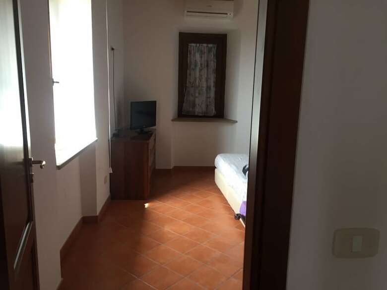Hostal La Torretta Di Pollica