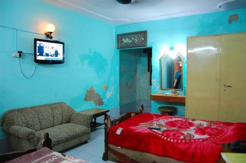 Hotel Viren International