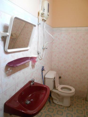 Nakhonesack Hotel 3