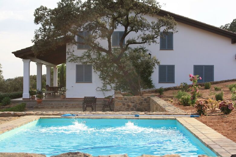 Agroturismo Casa Rural La Alcornocosa