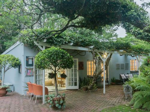 Lollypop Cottage
