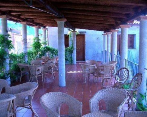 Hostal Villa Florio