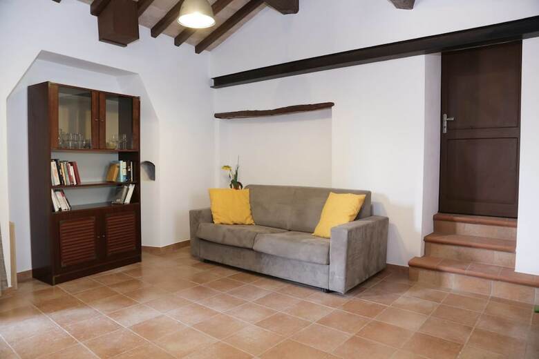 Hostal Agriturismo Podere Acqualoreto