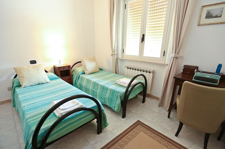 Hostal Agriturismo Podere Acqualoreto