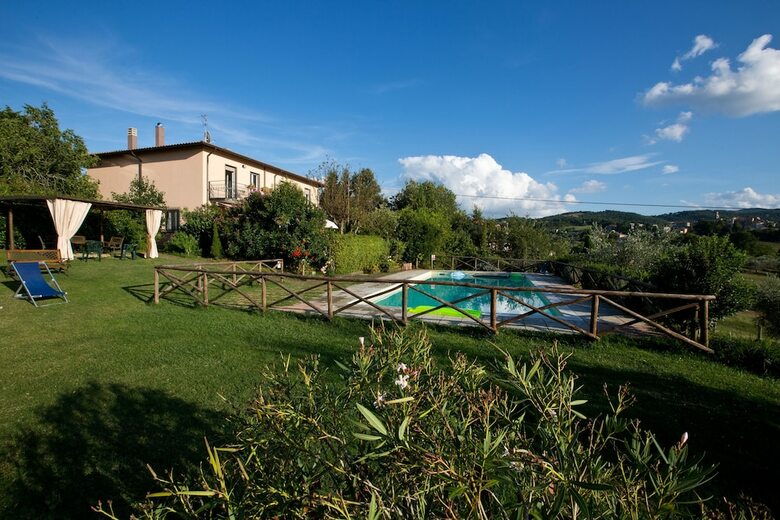 Hostal Agriturismo Podere Acqualoreto