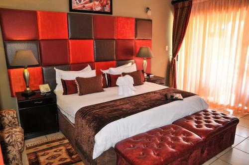 2ten Hotel
