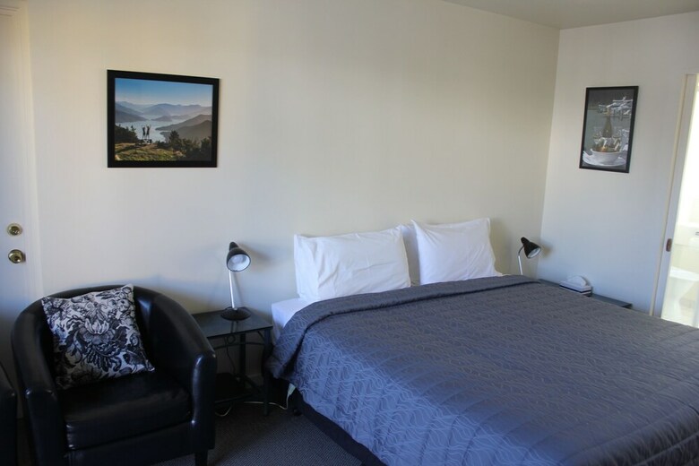 Phoenix Motor Inn