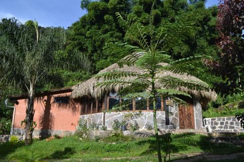 Agroturismo Caba�as La Jicarita