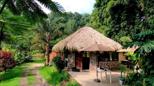 Agroturismo Caba�as La Jicarita