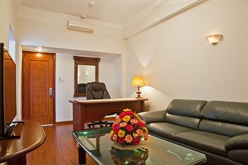 Green Park Hotel