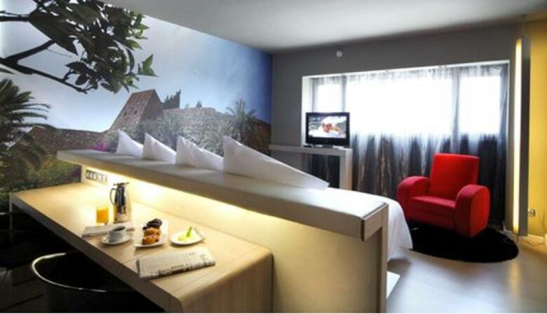 Hotel Barcel� M�laga
