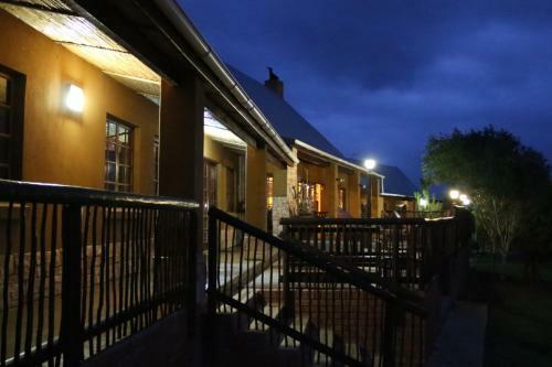 Valley Bushveld Country Lodge