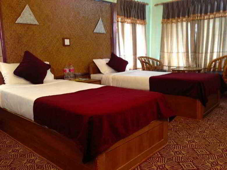 Hotel Himalayan Deurali Resort