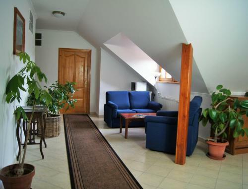 Hostal R�cz Fogad�