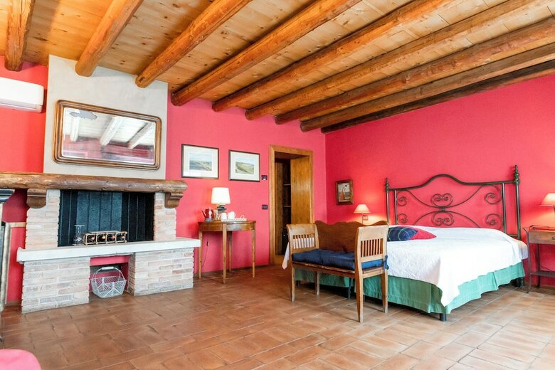 Hostal Musella Winery & Relais