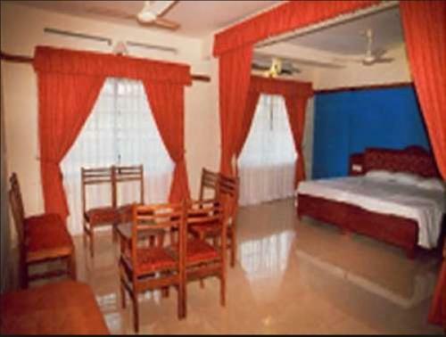 Lodge Bennies Inn