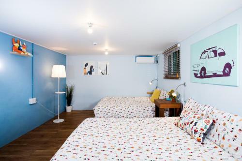 Hostal Sis N Bro Guesthouse