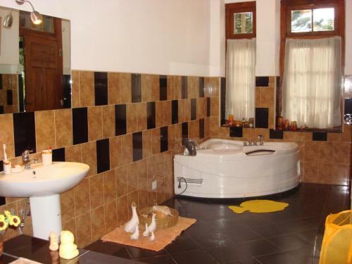 Knuckles Plantation Bungalow