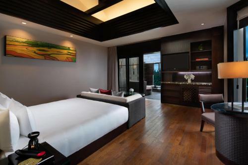 Tengchong Hotel Hotspring Village
