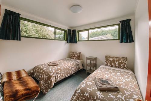 Motel Catlins Kiwi Holiday Park At Cathedral Caves