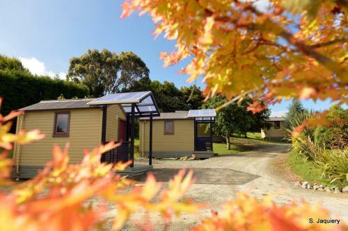 Motel Catlins Kiwi Holiday Park At Cathedral Caves