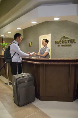 Hotel Microtel By Wyndham Mall Of Asia