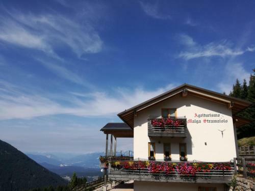 Hostal Malga Stramaiolo