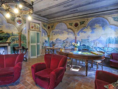 Hostal Holiday Home Marchese Gualdo Cattaneo