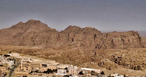 Rocky Mountain Hotel