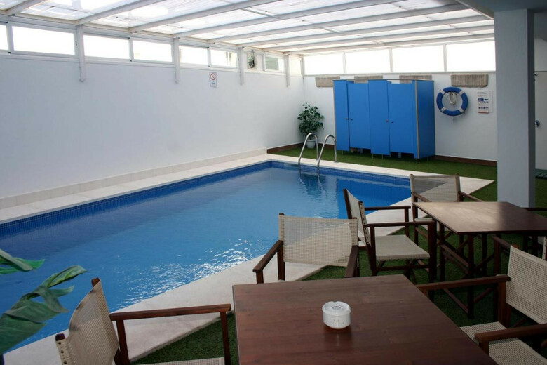 Apartamentos Loar Ferreries