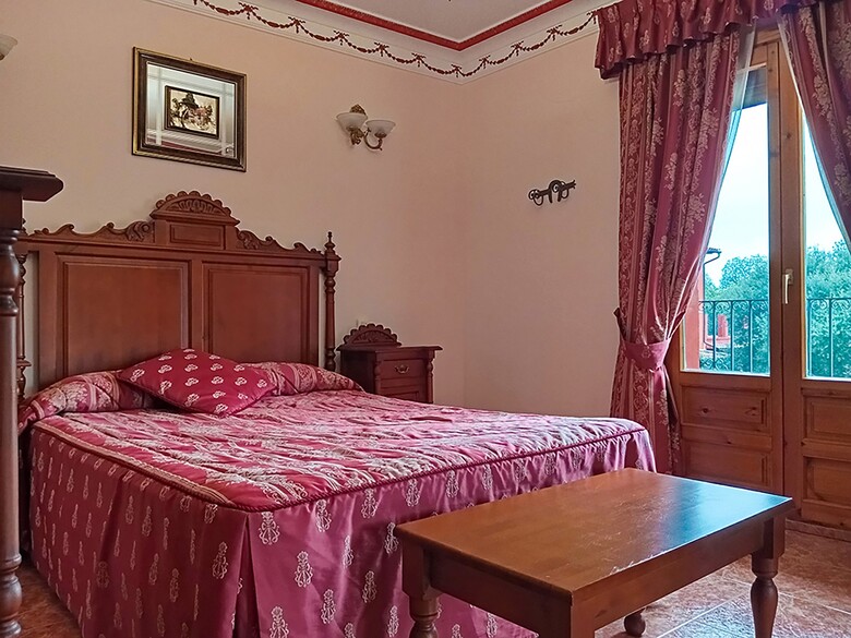 Hotel La Rueda