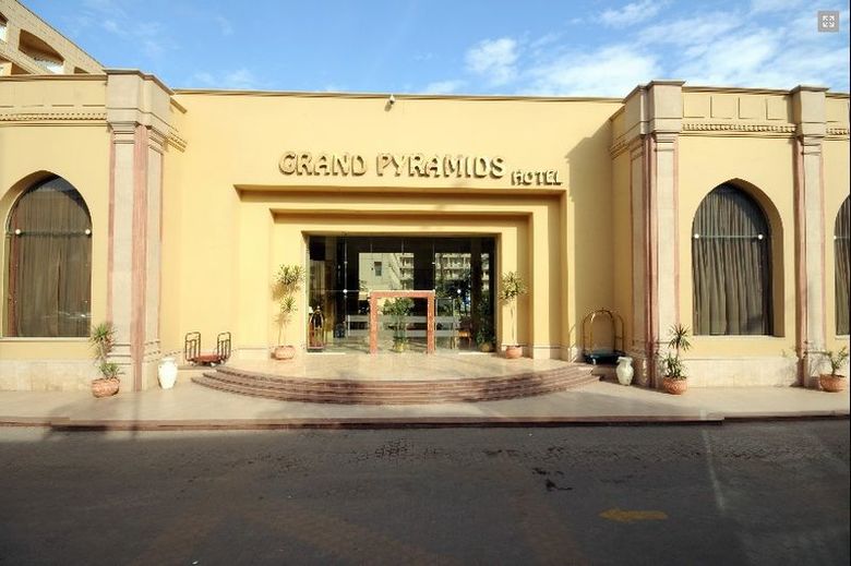 Hotel Grand Pyramids