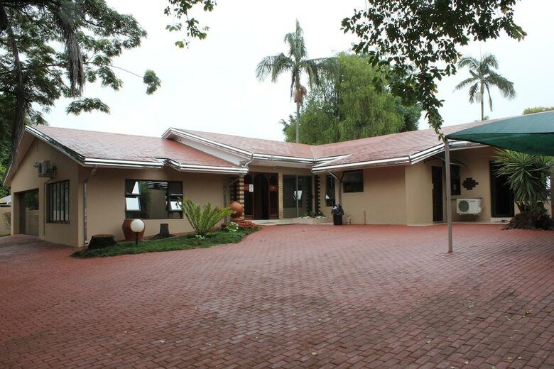 Hostal Tzaneen Guest House