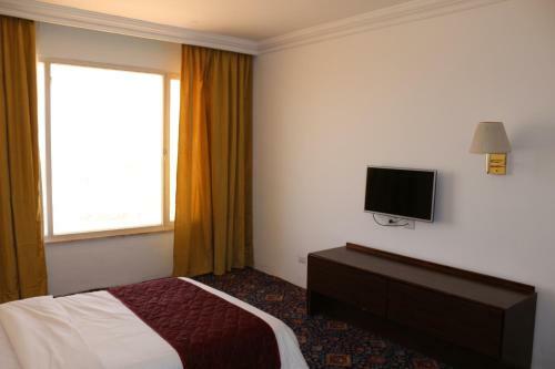 Grand View Hotel